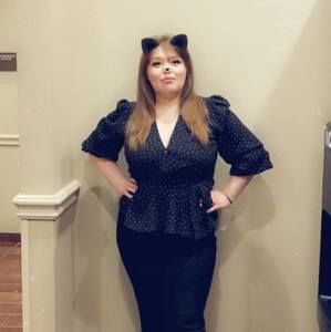 Meet your Posher, Mandy